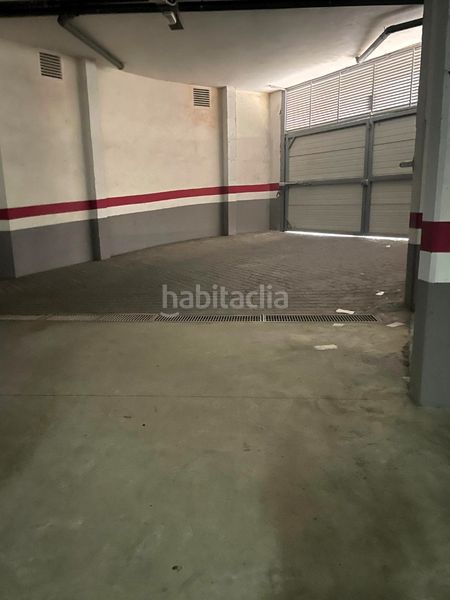 Foto 680dbebd-e897-4024-9e7c-b15069ddb3d7. Aparcament cotxe a Playa Muchavista Campello (el)