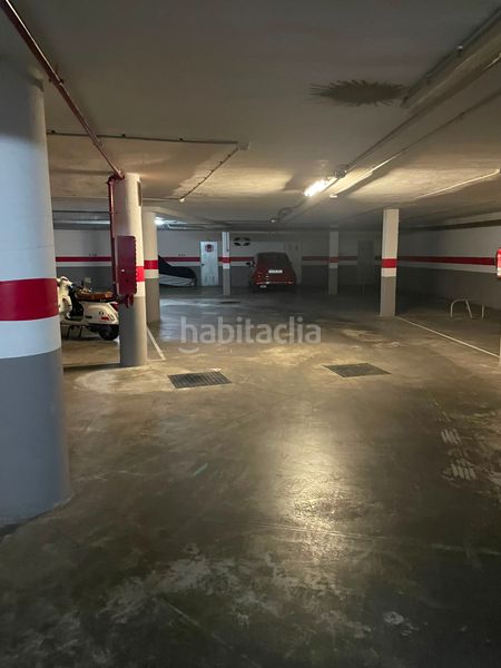 Foto 6d8f017f-fffe-4345-9906-60041ad0ca25. Aparcament cotxe a Playa Muchavista Campello (el)
