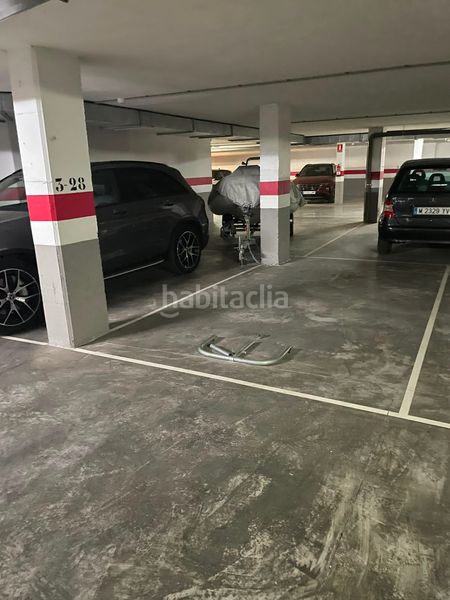 Foto cc3d0cf6-6af0-4b31-9929-292b763541cc. Aparcament cotxe a Playa Muchavista Campello (el)