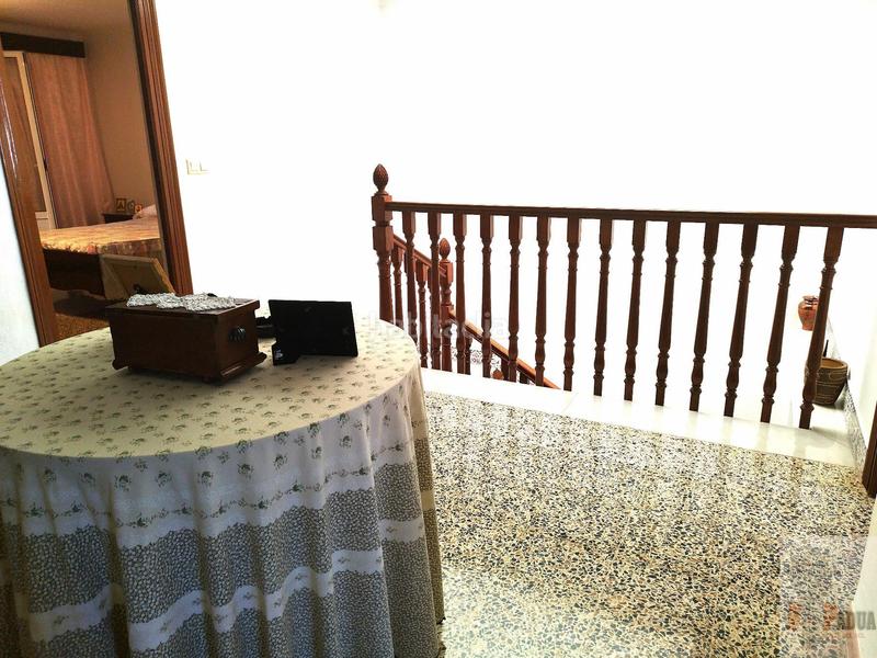 Foto d4a54966-0898-4bc1-8dd1-5aa2efbcf6ee. House with parking in Campillos