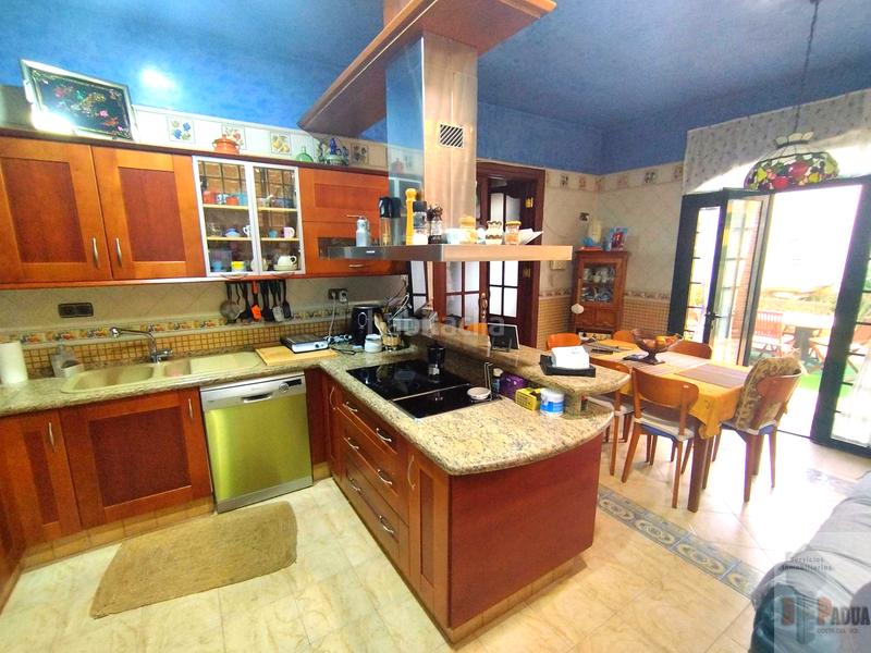 Foto 15a669e3-c558-4fe0-bff9-dd92eee5a5ce. Chalet mit heizung parking pool in Campillos