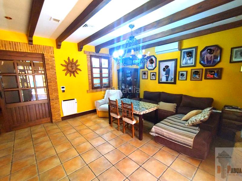 Foto 2f67ecde-df56-4718-873a-fe5b93a17318. Chalet  en Campillos