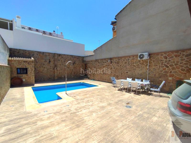 Foto 94f75a5f-acc2-46af-a539-5e584291e484. Chalet  en Campillos