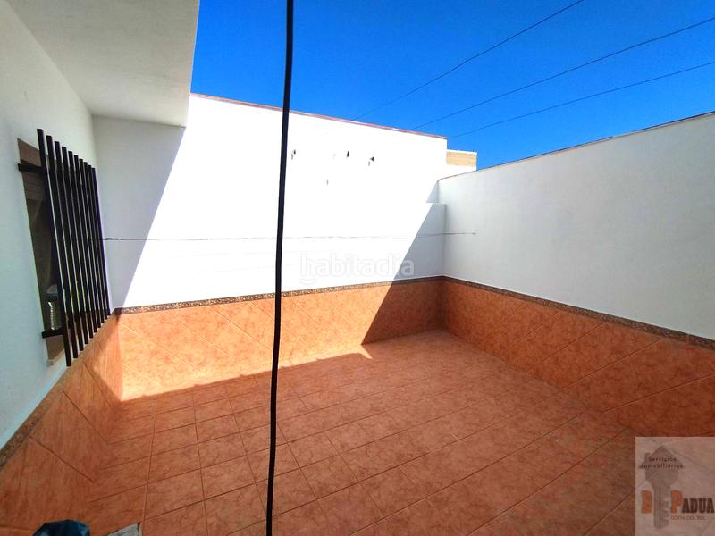 Foto eb992880-a58e-4341-aebb-a69bcba9fd74. Flat in magallanes in Campillos