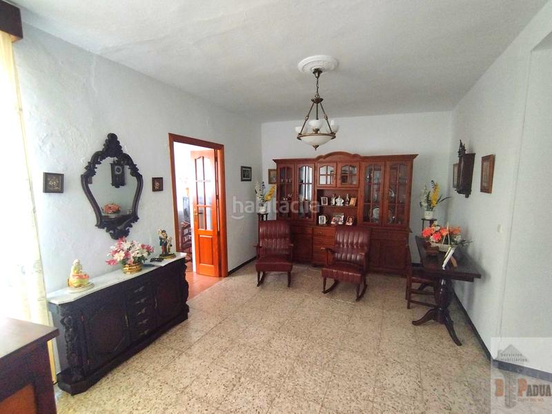 Foto 8b73e800-578e-4afc-ae77-9fa1be39212d. Maison avec parking dans Campillos