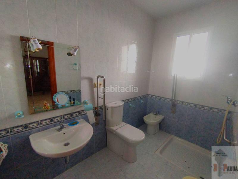 Foto d4d8b797-1729-4f0c-a6e2-6ca315a75714. Maison avec parking dans Campillos