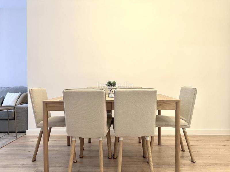 Foto f55ff44d-9e5c-47ed-8116-2ae562569d3c. Rent flat with heating in Poblenou Barcelona