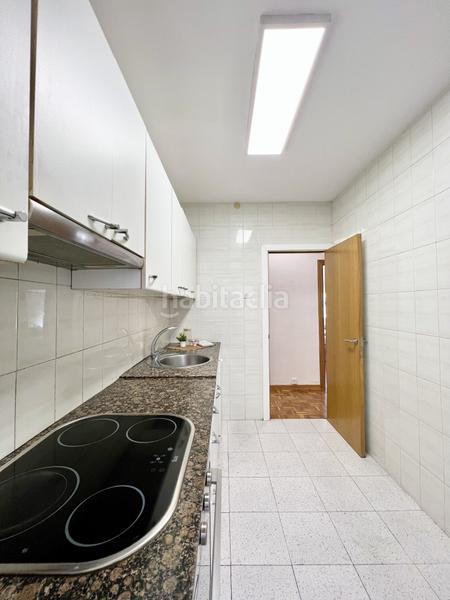 Foto 1375223f-3f02-4123-809e-ac898f7df59e. Etagenwohnung mit heizung in Congrés - Indians Barcelona