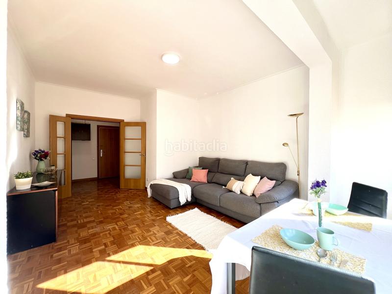 Foto 3598ac4d-46f6-43b1-8c2d-44ef2c5dbdca. Etagenwohnung mit heizung in Congrés - Indians Barcelona