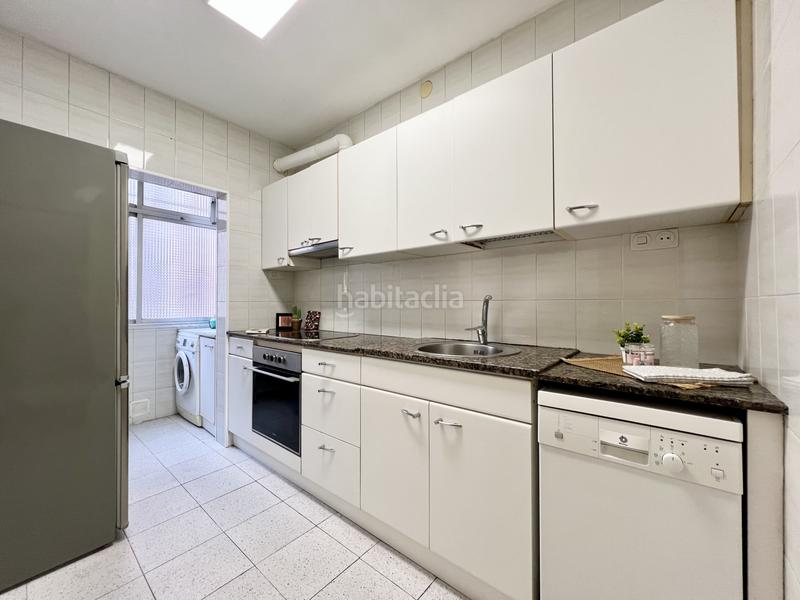 Foto c354ebe0-e213-49b7-a6f6-a5bfec41a1b9. Etagenwohnung mit heizung in Congrés - Indians Barcelona