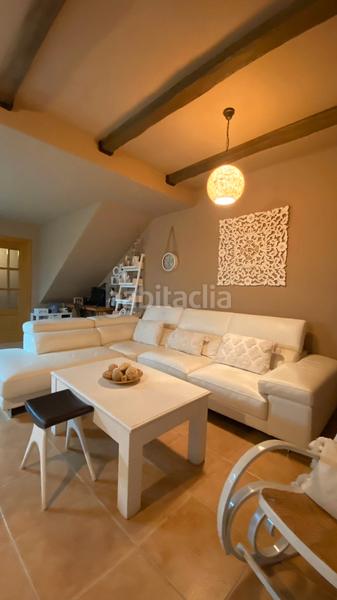 Foto 693e1d3c-87e6-4bf6-af08-98f85a4cf4f0. Chalet avec cheminée parking piscine dans Capellanía - Retamar Alhaurín de la Torre