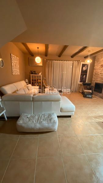 Foto 9a585fc1-b577-4f49-8cfb-77cd2cd109f2. Chalet avec cheminée parking piscine dans Capellanía - Retamar Alhaurín de la Torre