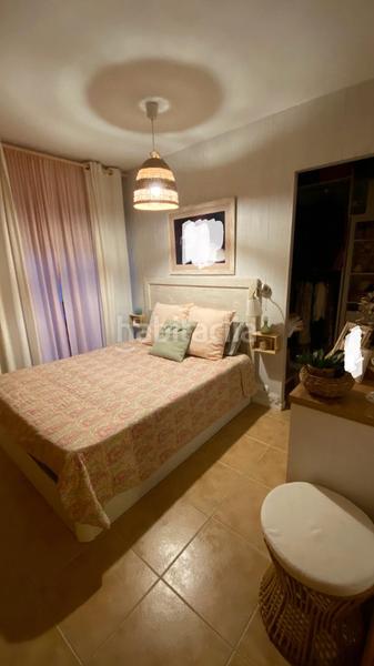 Foto b3acfc62-3110-4895-85c1-b2a4c8424d54. Chalet avec cheminée parking piscine dans Capellanía - Retamar Alhaurín de la Torre