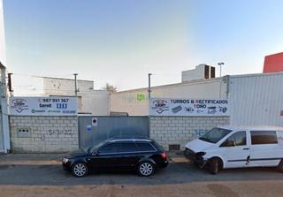 Nau industrial a Armunia