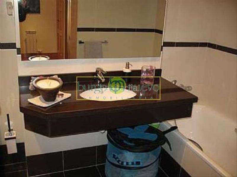 Foto 0dd74808-7a80-4e04-ab02-e693433f4d5d. Piccolo appartamento con riscaldamento parcheggio in León