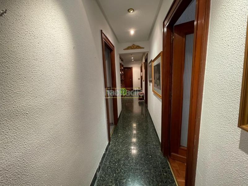 Foto 8c97ab4c-f8fe-4de3-9cc4-91254cf5147e. Pis amb calefacció aparcament a Centro Ciudad León