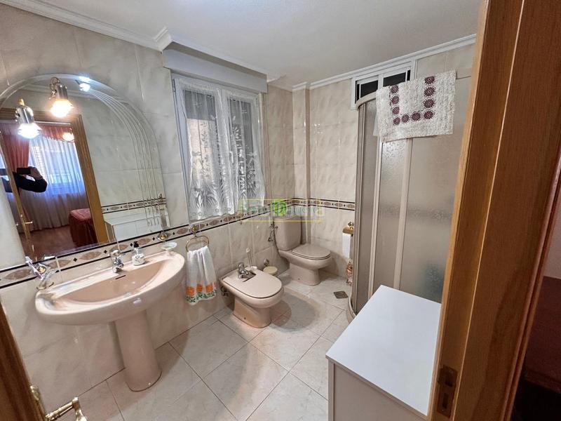 Foto 6506b094-c31d-4386-9500-e29f3ac9d4cf. Piso en Trobajo del camino