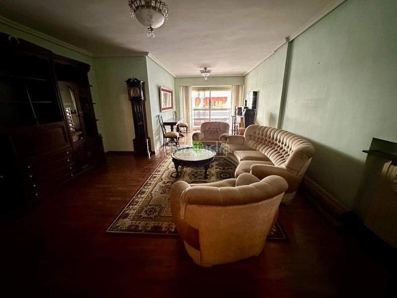 Foto 55807609-8ee9-4227-ac52-062b5465b6bb. Appartement dans alcazar de toledo 4 dans Centro Ciudad León