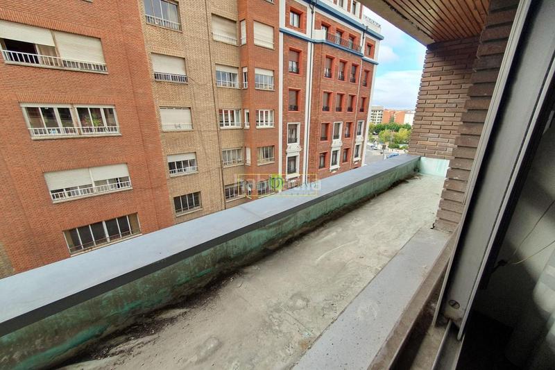 Foto a0ef36a2-b3a7-4145-99d1-3078146bcb5e. Appartement dans ordoño ii 39 dans Centro Ciudad León