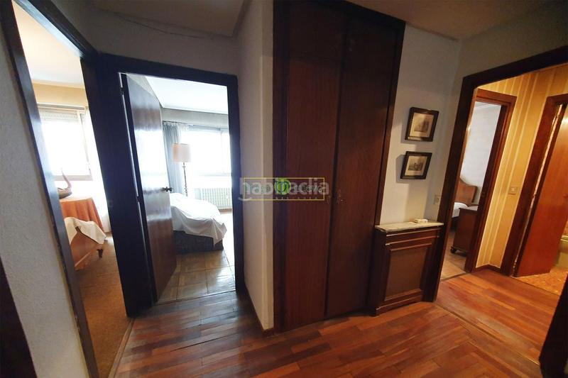 Foto a2acedf1-fa3e-45ce-8b85-96a0d726c9a2. Appartement dans ordoño ii 39 dans Centro Ciudad León
