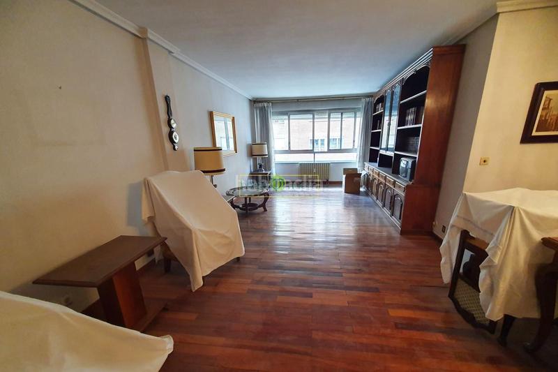 Foto db94cdde-69c3-4dff-9435-c2dbb90317e6. Appartement dans ordoño ii 39 dans Centro Ciudad León