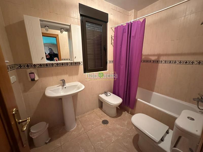 Foto 7e03b38f-490d-4b8a-a2f0-566448a5584f. Edificio en Burgo Ranero (El)