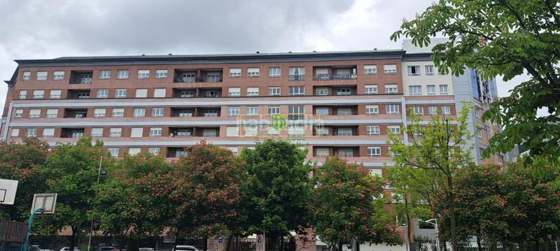 Foto 6545eb19-fecc-42d2-ae45-479279dd1070. Flat with heating parking in San Claudio - La Chantría León