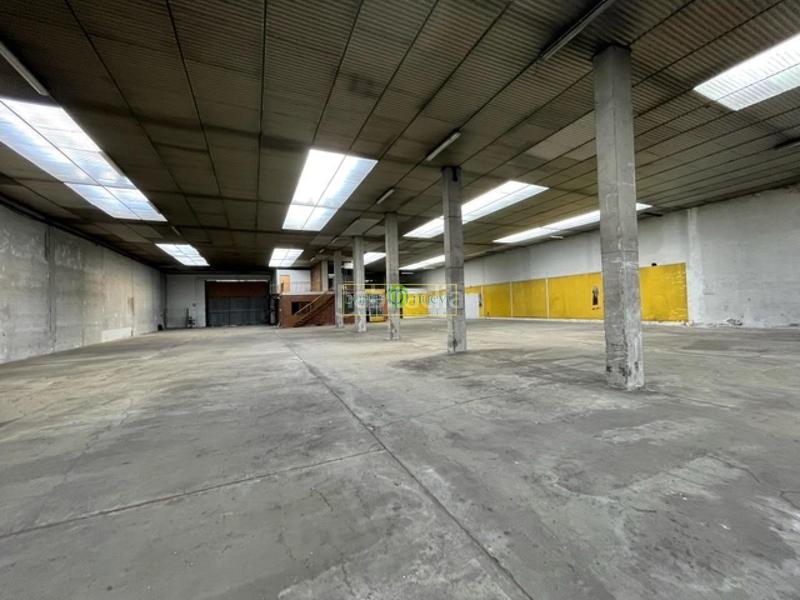 Foto 4c83a871-726c-487d-bdeb-1af35a1083ef. Nave industrial en Trobajo del camino