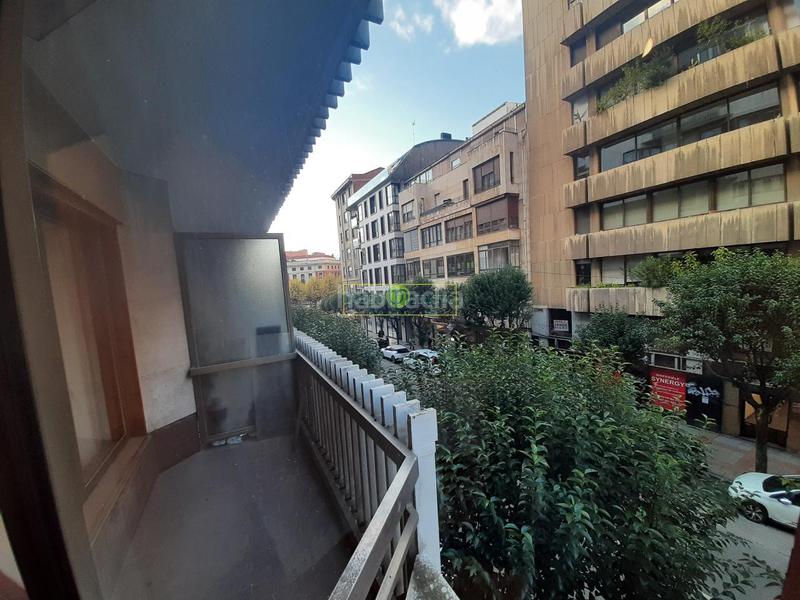 Foto 648119a6-d406-4fd2-b395-7ca638e8df5f. Bureau avec chauffage dans Centro Ciudad León