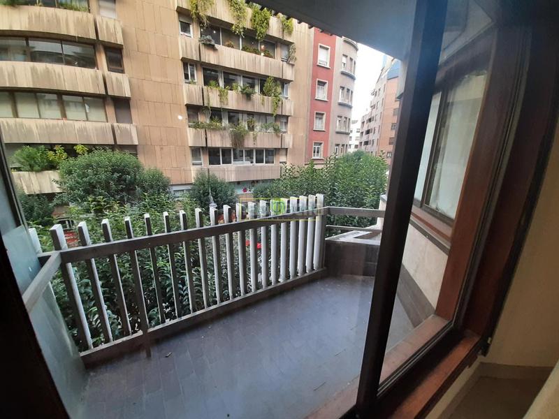 Foto a2f38f8b-ac07-42f3-b9a8-972edc03f70d. Büro mit heizung in Centro Ciudad León