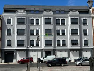 Lloguer Local Comercial a Ramon y cajal 19