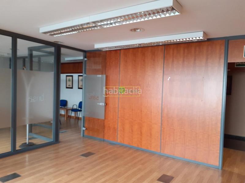 Foto 953736dc-890f-4ceb-99c8-a154355b6d47. Rent office space with heating in Centro Ciudad León