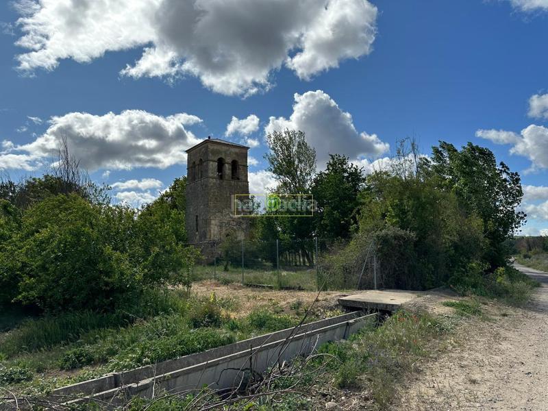 Foto b2a3556d-11e1-4bcd-a16c-3f01d5513f34. Finca rústica a Valdepolo