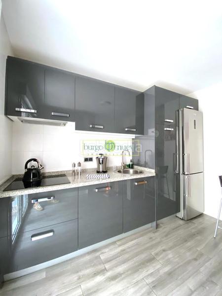 Foto 55ef7cd1-c418-4c54-8dc3-483f023a34db. Pis amb calefacció aparcament a Centro Ciudad León