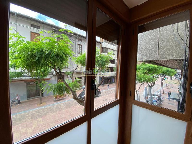 Foto 67901414-9351-43a4-b16e-f70513d38f1f. Pis amb calefacció aparcament a Centro Ciudad León