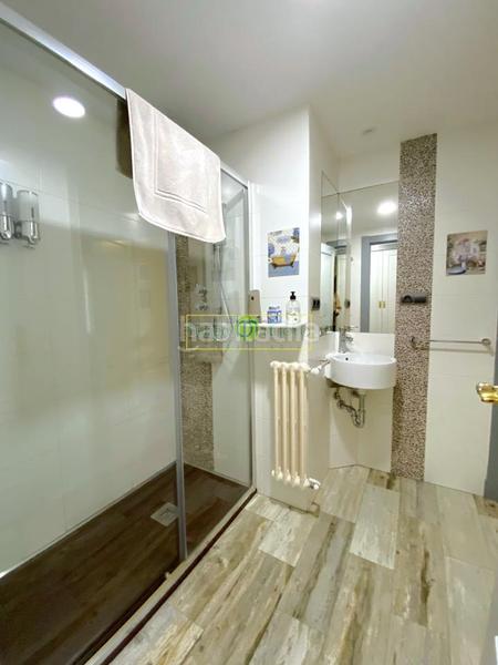 Foto f062acd4-f8bf-4c41-a2d9-e2f0ef8427e1. Pis amb calefacció aparcament a Centro Ciudad León