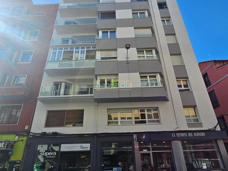 Foto 27aec518-669c-4eda-be19-0fd727a5dd1a. Apartment with heating in Centro Ciudad León