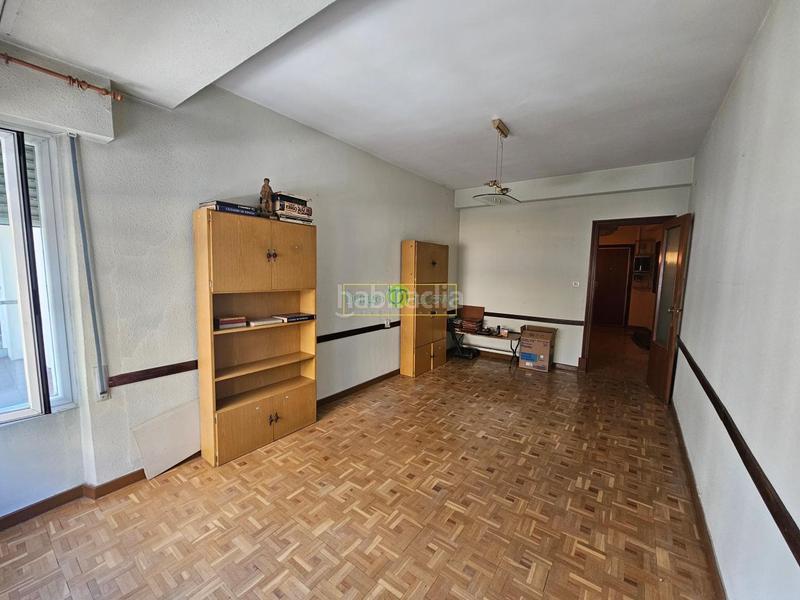 Foto 5dfffd96-0313-4fa9-8fd7-f1a2b8468a0c. Apartment with heating in Centro Ciudad León