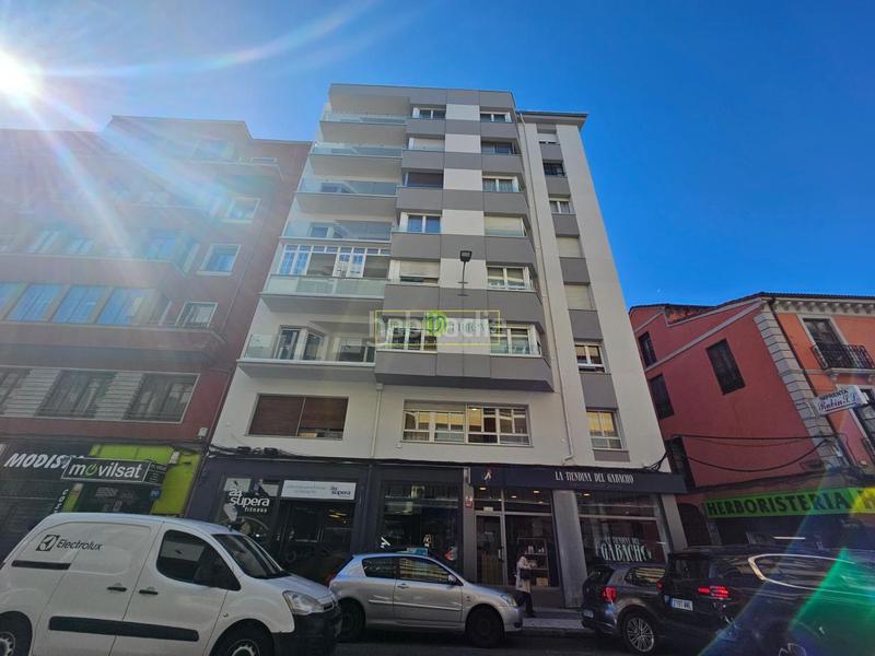 Foto e1aecabb-c95f-4810-bb0f-2af3248de7d2. Apartment with heating in Centro Ciudad León