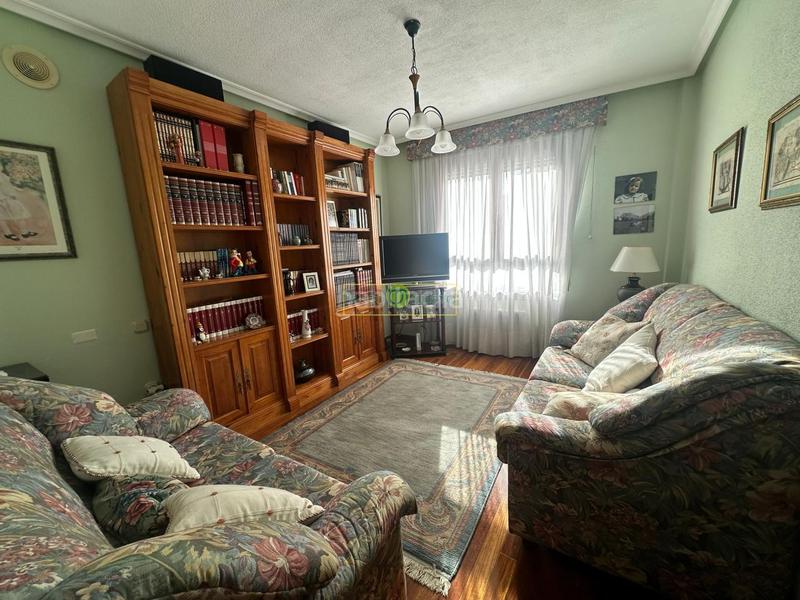 Foto d5b4c558-981d-465d-9518-e848b59c24bd. Appartamento con riscaldamento parcheggio in San Claudio - La Chantría León