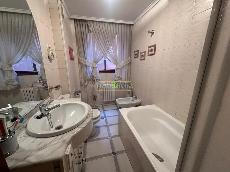 Foto d72c8bd2-d154-4db2-926c-ef86e18d5c1c. Appartamento con riscaldamento parcheggio in San Claudio - La Chantría León