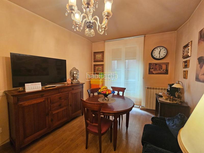 Foto c4baaa4d-0c92-401f-9600-511413b921a2. Apartament amb calefacció a Casco Antiguo León