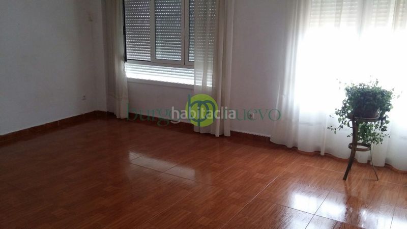Foto 4bd10310-9489-495b-ab61-00fa15dc9411. Casa con riscaldamento parcheggio in Armunia León
