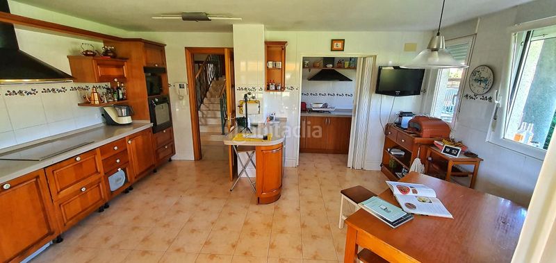 Foto 8fb6e1a0-507f-4e2c-869c-65dbdca7531d. Chalet extraordinario chalet con 1700 m2 de parcela a 10 km leon en Garrafe de Torío