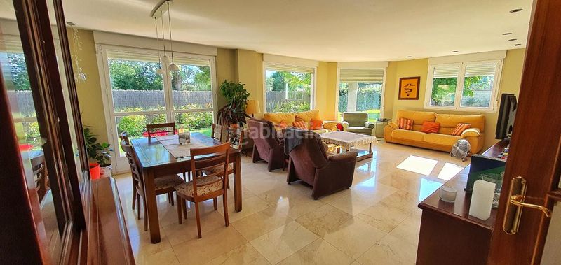 Foto c6f749a7-b9f7-4706-8c02-c7bc3288eac7. Chalet extraordinario chalet con 1700 m2 de parcela a 10 km leon en Garrafe de Torío