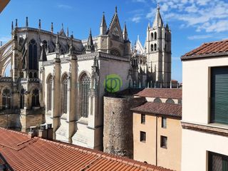 Appartement  Calle ave maria. Espectacular vivienda a estrenar, a los pies de la catedral