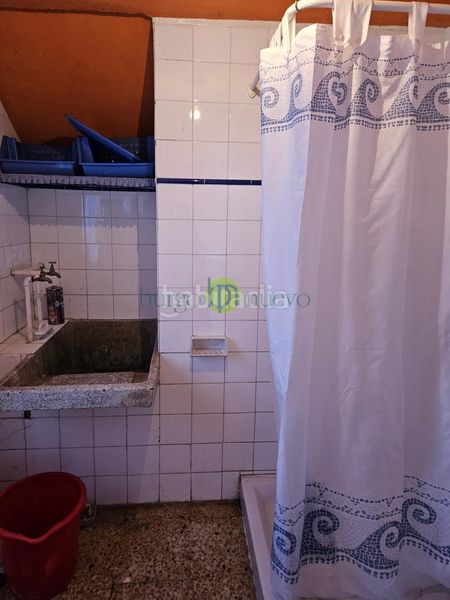 Foto d50d0c86-7c50-4660-b42b-1e9133097a1e. Casa amb calefacció aparcament a Villarejo de Órbigo