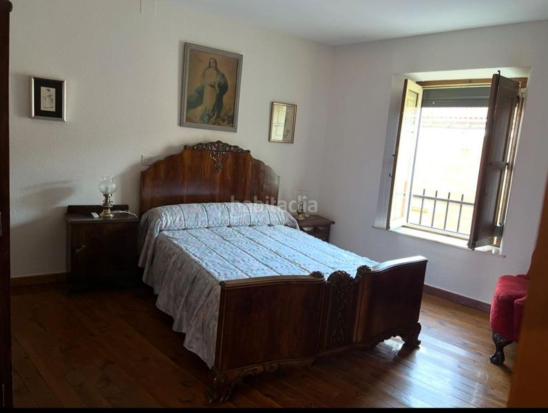 Foto 2f0fad22-7dac-4f3a-9472-f5a1261f2ac2. Casa magnifica casa unifamiliar, con patio en Quintana del Castillo