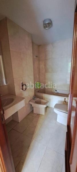 Foto 8810b01e-cdcb-4ed1-9301-dfce99691af3. Flat with heating parking in San Claudio - La Chantría León