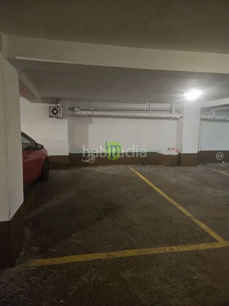 Foto b9361c24-af11-41de-b91b-45a57b9688dd. Affitto posto auto in Casco Antiguo León